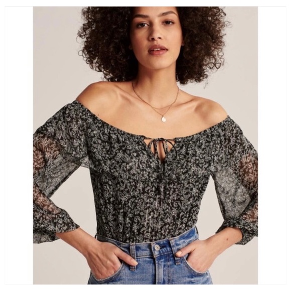 Abercrombie & Fitch Off the Shoulder Bodysuit | NWT | Size Small - Picture 4 of 14